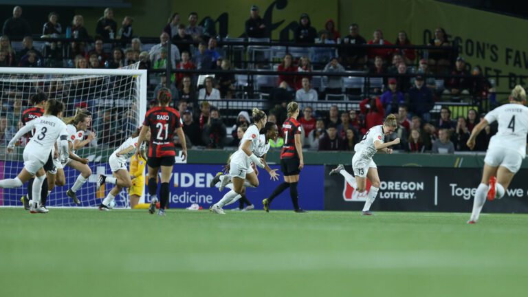 Resumo da semana 12 da NWSL: dérbi da Cascádia, 1ª vitória do Sky Blue, show de Kristen Hamilton e Marta decisiva