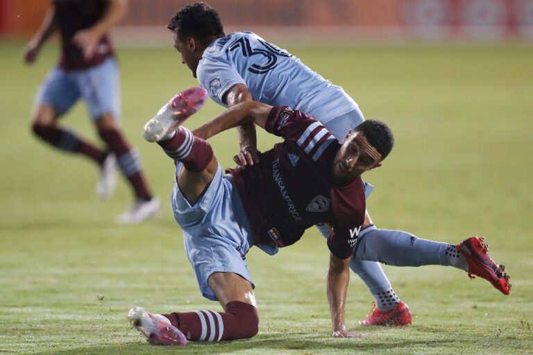 Pré-jogo: Em duelo difícil, Colorado Rapids recebe o Sporting Kansas City, melhor visitante do Oeste