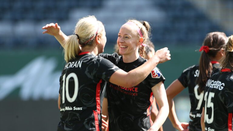 Portland Thorns vence o clássico contra o Utah Royals