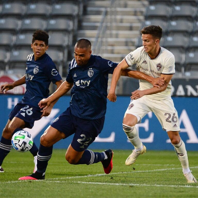 Após adiamento, partida entre Sporting Kansas City e Colorado Rapids tem nova data definida