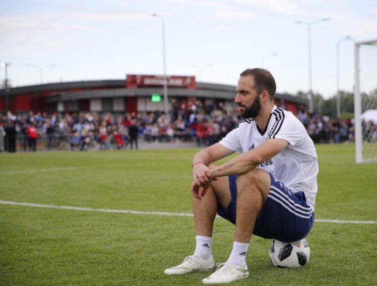 Site da Argentina crava Gonzalo Higuaín no Inter Miami