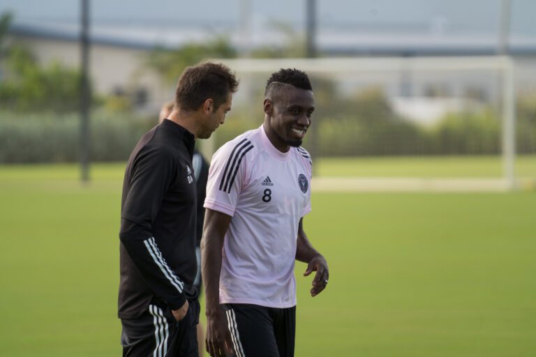 Estrela do time, Matuidi já treina e pode estrear no domingo pelo Inter Miami