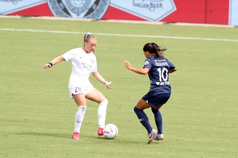 NC Courage e Orlando Pride empatam em jogo sem gols