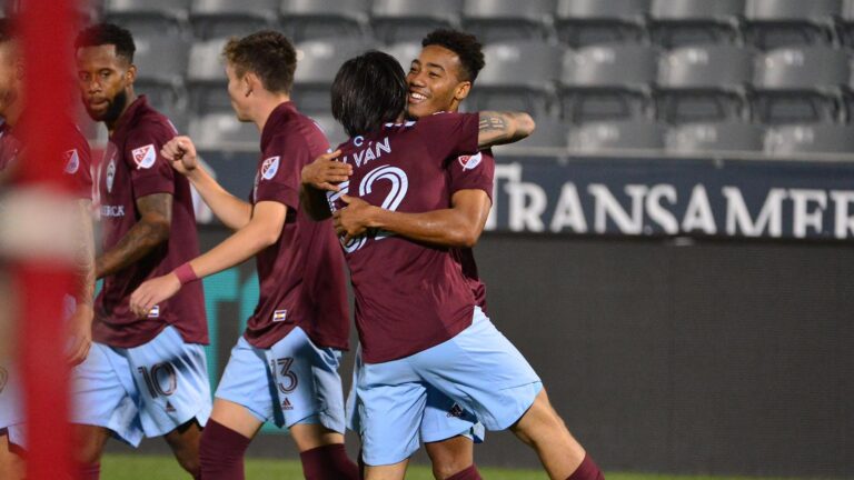 Colorado Rapids volta a treinar após surto de Covid-19