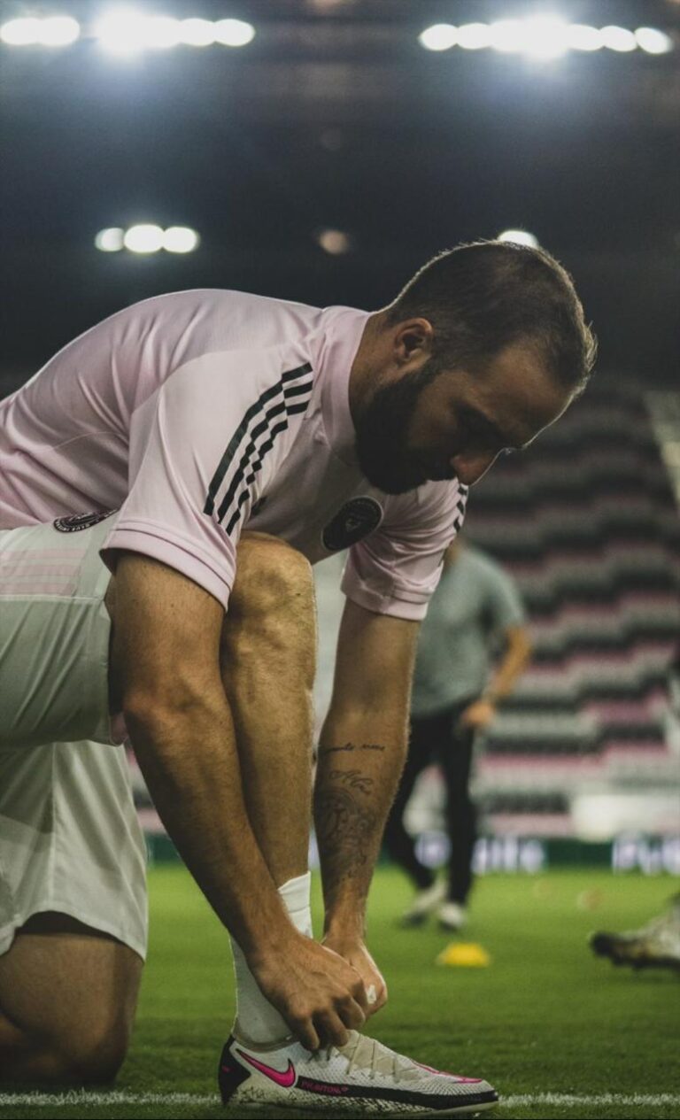 Higuain dá assistência, mas Miami perde para o City e se complica na tabela