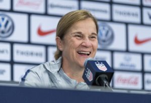 Ex-técnica da seleção feminina dos Estados Unidos pode assumir o D.C. United
