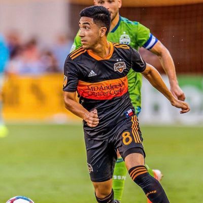 Houston Dynamo renova contrato com Rodríguez por pelo menos mais dois anos