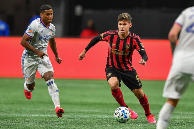 Atlanta United divulga elenco para 2023 e mantém brasileiros