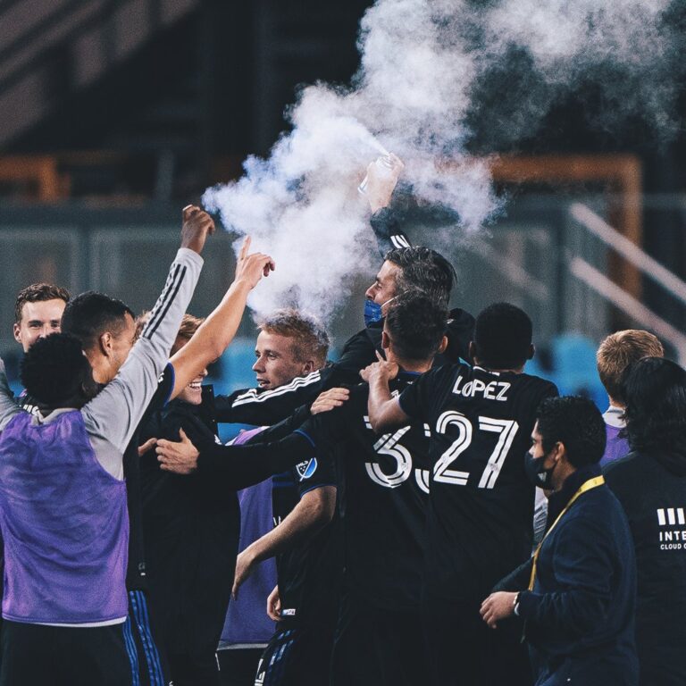 Em jogo de cinco gols, San Jose vence LAFC e acaba com a disputa no Oeste