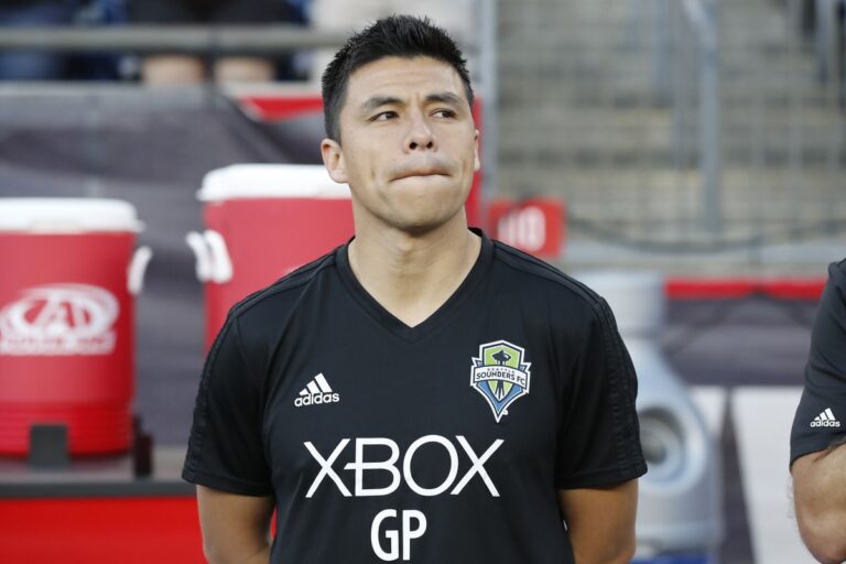 D.C. United mira auxiliar do Seattle Sounders para cargo de treinador