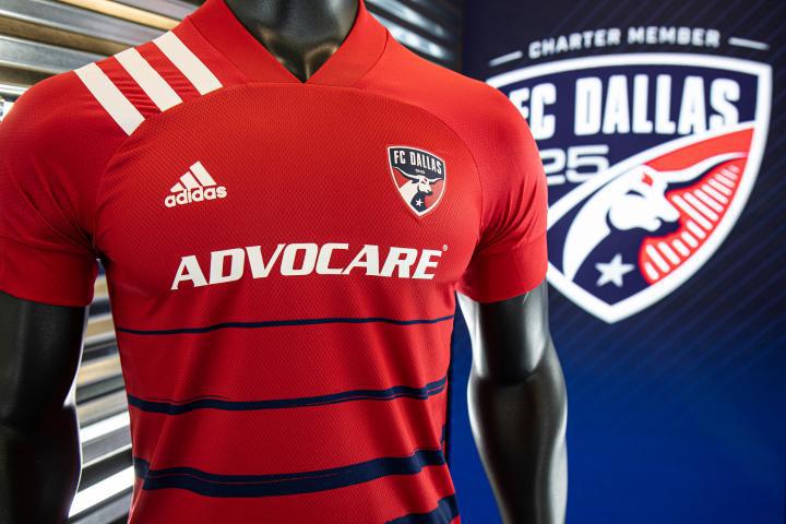 Camisa reserva do Chicago Fire 2023 é revelada pela Adidas para a MLS