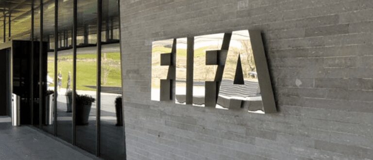 FIFA cancela mundiais Sub-17 e Sub-20 devido à pandemia da COVID-19