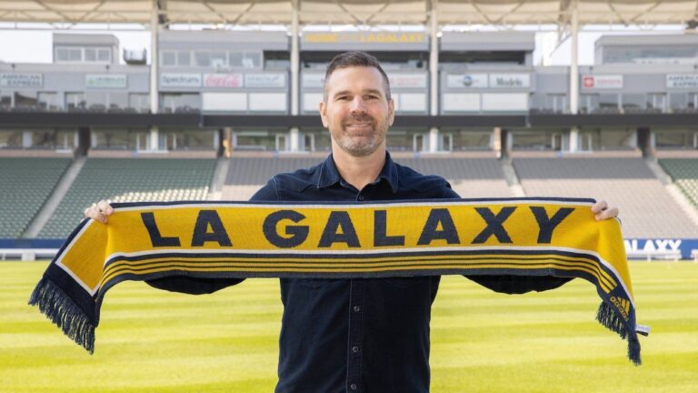 Coluna do Guga: Greg Vanney é o ”cérebro” que faltava ao Galaxy