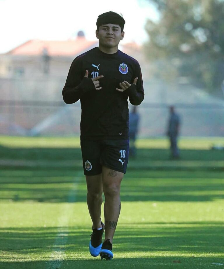 San Jose Earthquakes próximo de anunciar meia mexicano