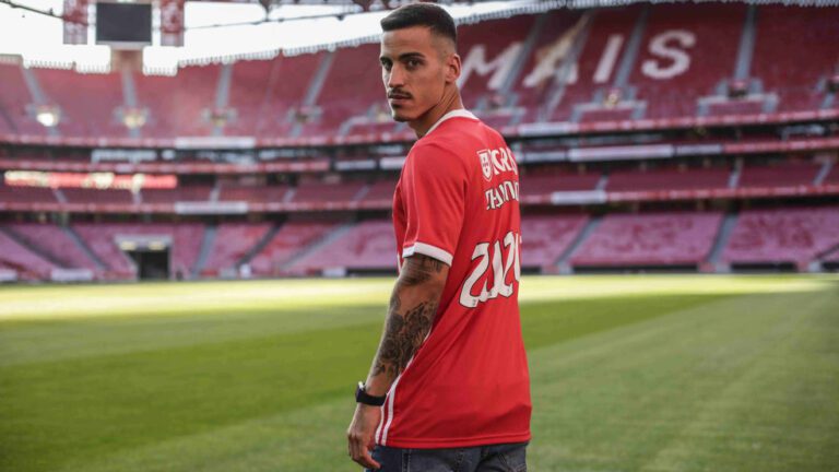 Whitecaps mostra interesse em jogador do Benfica/POR