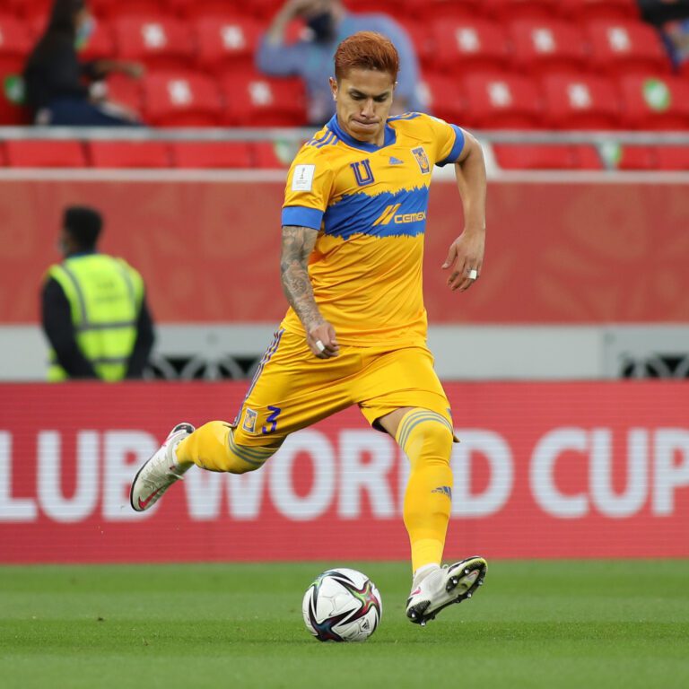 Houston Dynamo admite interesse em principal defensor do Tigres/MEX