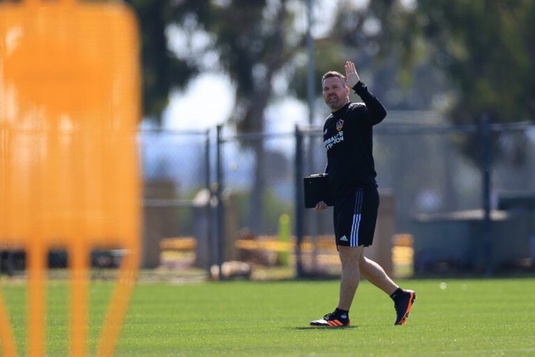 Em coletiva, técnico projeta ano para o LA Galaxy