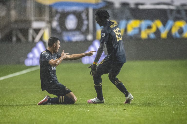 Anthony Fontana celebra gol marcado durante amistoso do Philadelphia Union