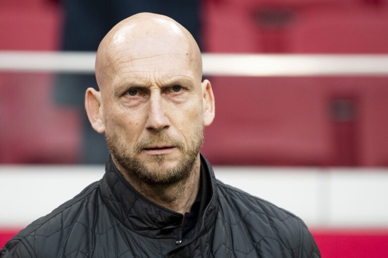 FC Cincinnati anuncia demissão do técnico Jaap Stam