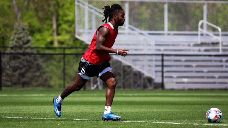 FC Cincinnati empresta zagueiro para time da segunda divisão