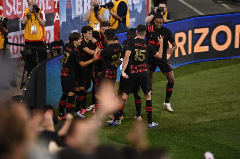 Fábio desencanta e New York Red Bulls vence o Nashville