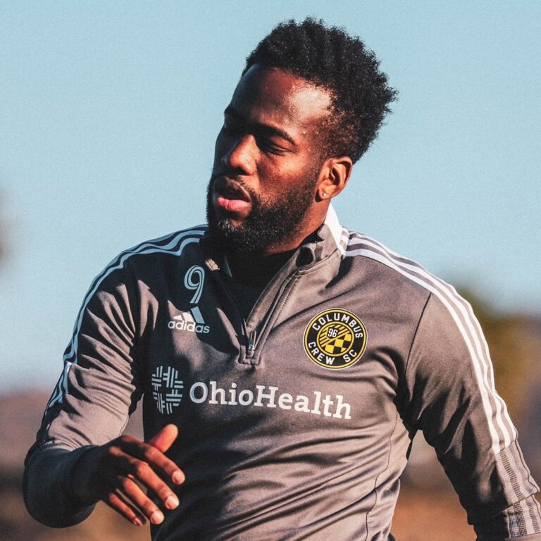 Meia do Columbus Crew perderá o restante da temporada por lesão