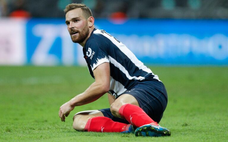 Vincent Janssen, do Monterrey-MX, se lesiona em pré-temporada