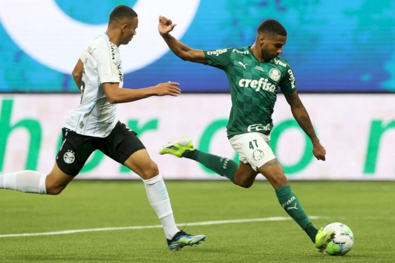 Wesley, do Palmeiras/BRA, diz que proposta da MLS foi apenas “sondagem”