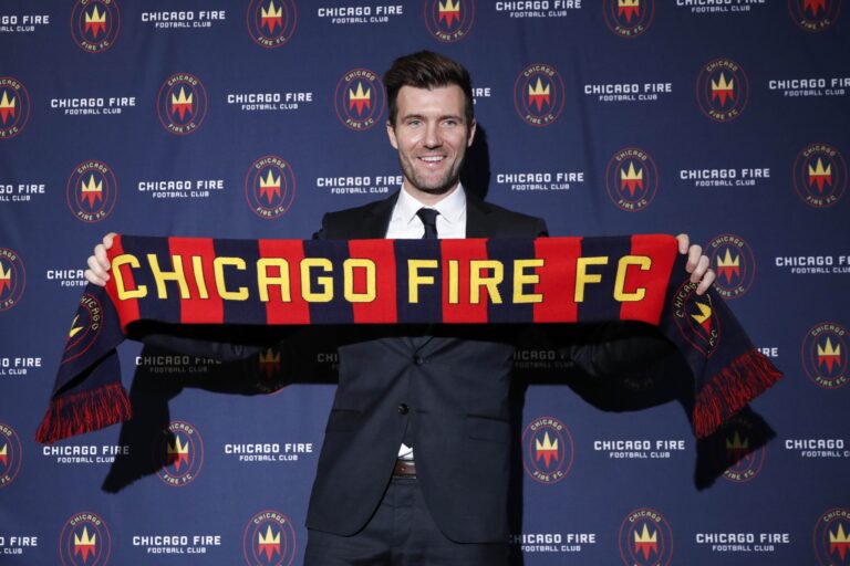 Técnico do Chicago Fire pode substituir Abel Braga em time da Suíça