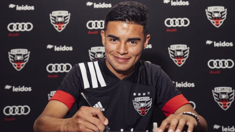 DC United anuncia acordo com jovem promessa do time B