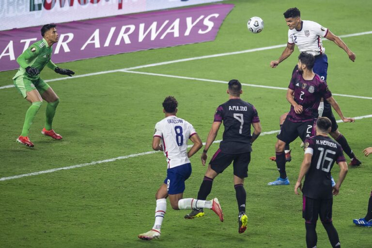 Com gol na prorrogação, Estados Unidos vencem México e se tornam campeões da Copa Ouro pela sétima vez