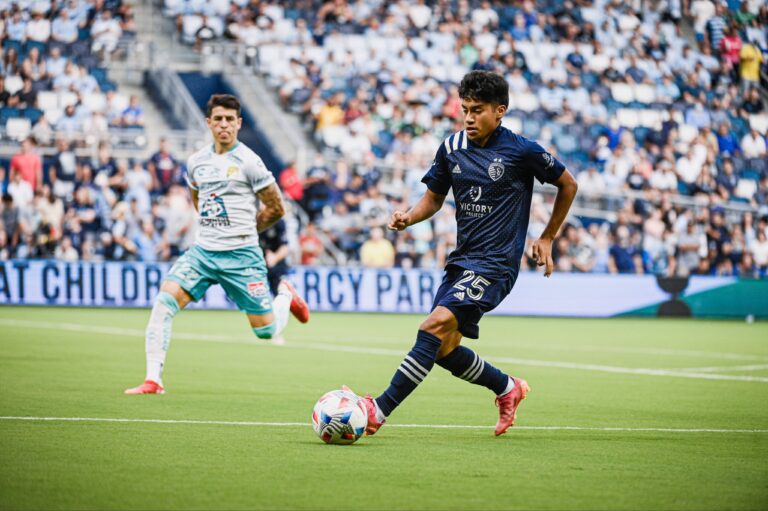 Com time alternativo, Sporting Kansas City é goleado na Leagues Cup