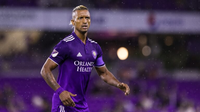 Nani anuncia saída do Orlando City