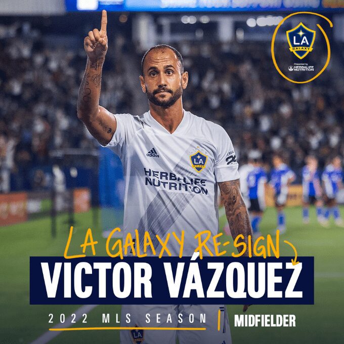 LA Galaxy renova com experiente meio-campista