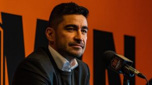 BOMBA! Houston Dynamo demite o único treinador brasileiro na MLS