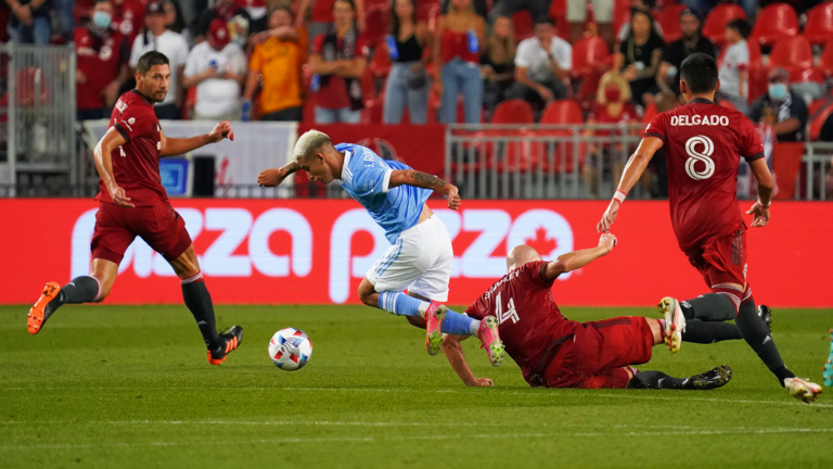 Pré-jogo: Com começos irregulares, Toronto FC recebe o atual campeão New York City FC