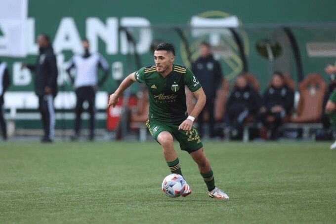 Portland Timbers anuncia extensão de contrato com meio-campista paraguaio