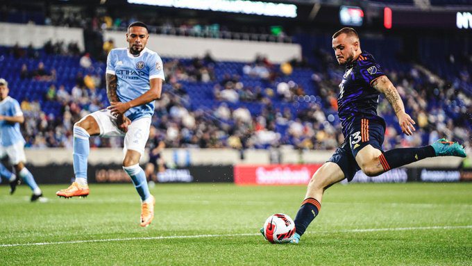 Seattle Sounders segura a presão do New York City FC e avança para a final da CONCACAF Champions League