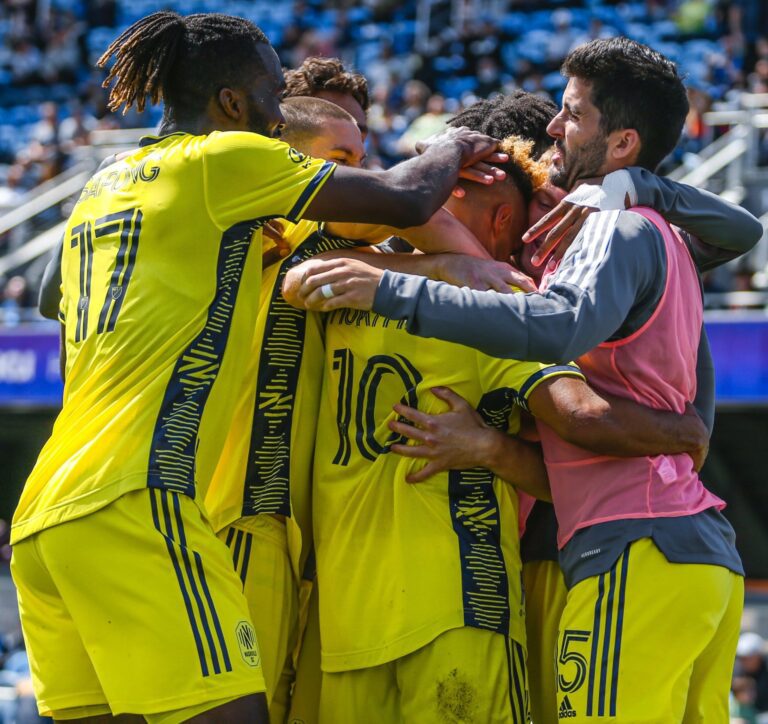 Nashville SC e San Jose Earthquakes empataram em 2 a 2, abril de 2022