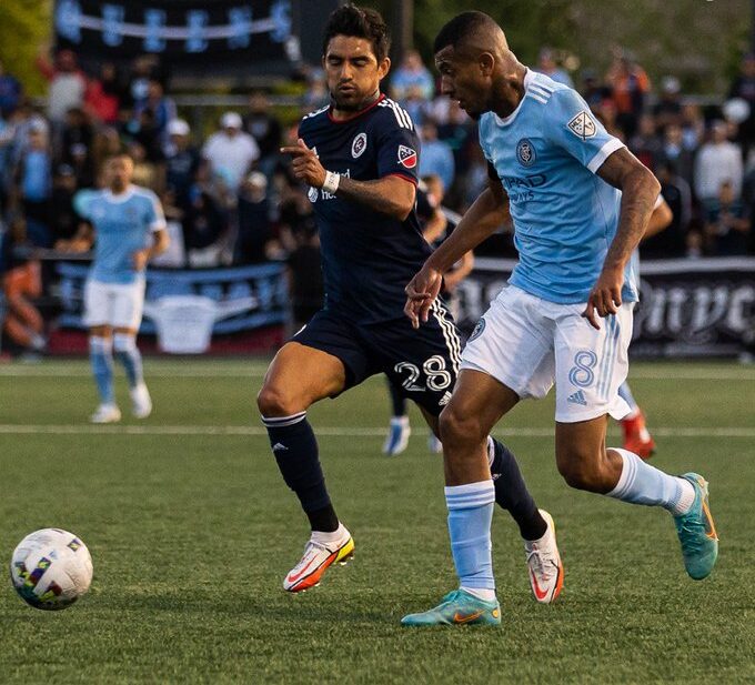 New England Revolution e New York City FC durante partida na US Open Cup 2022