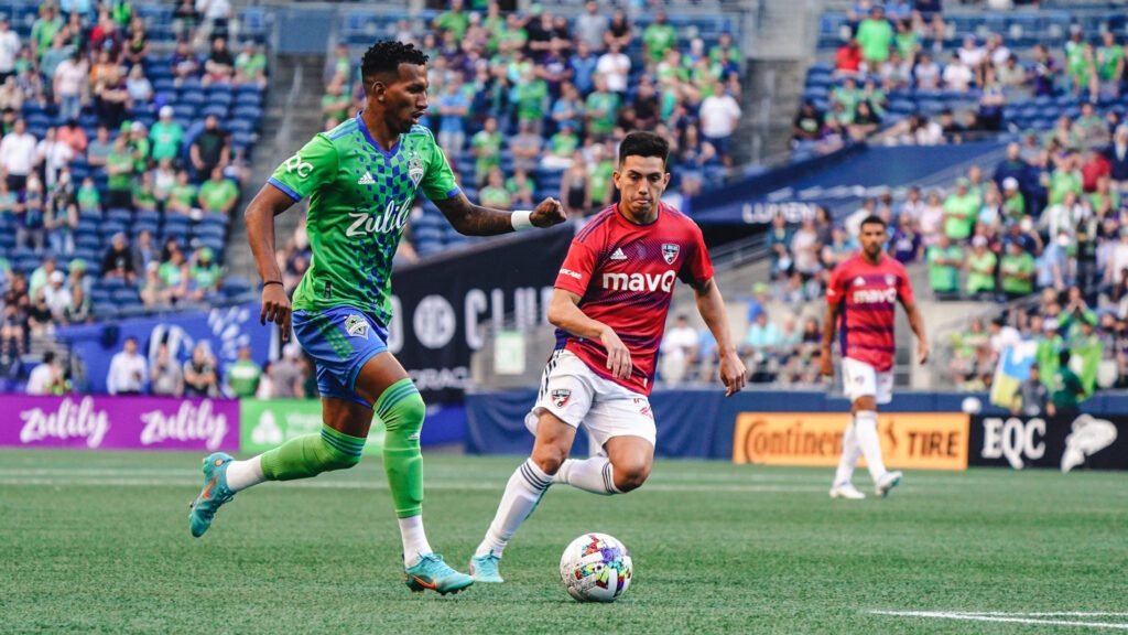 Seattle Sounder x FC Dallas - Leo Chú