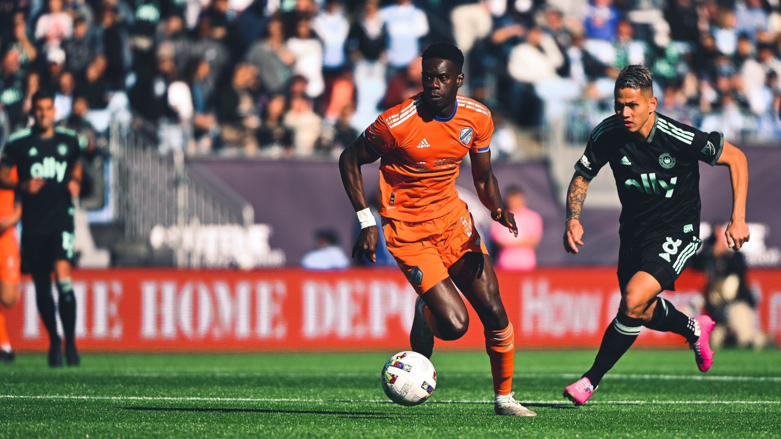 FC Cincinnati e Charlotte fazem confronto direto pela Conferência Leste