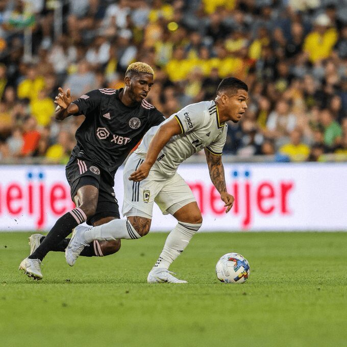 Inter Miami encara Columbus Crew em confronto direto pelos playoffs