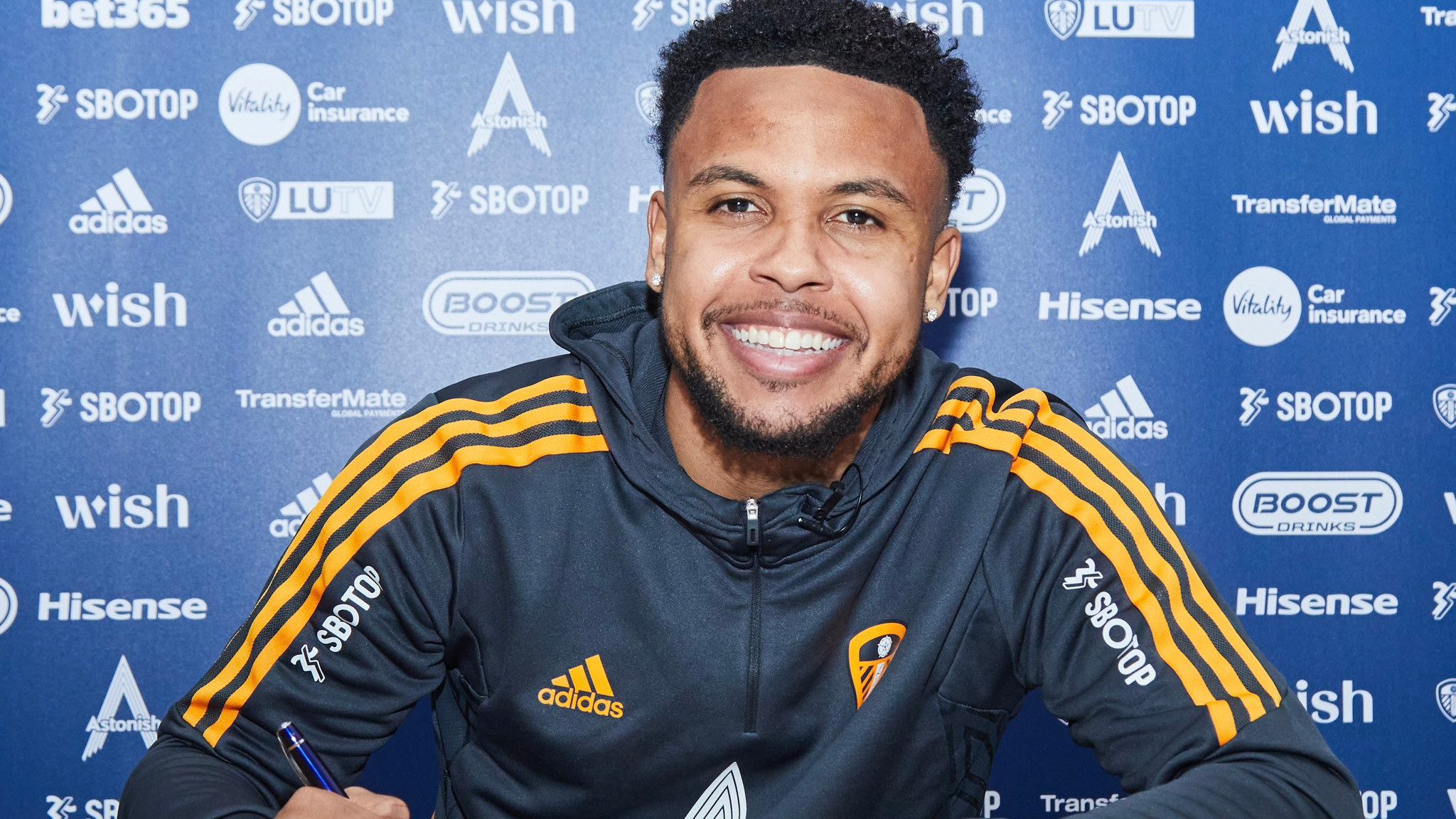 Leeds United contrata volante da Seleção Norte-Americana, Weston McKennie