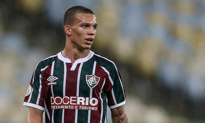 LA Galaxy anuncia contratação de Calegari, do Fluminense