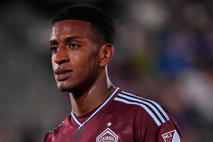 Chris Armas quer contar com Max Alves, afastado do Colorado Rapids, em caso de apostas