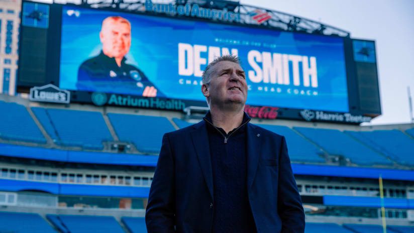 Dean Smith lamenta derrota do Charlotte FC para o Inter Miami: "as vezes é preciso dar crédito ao adversário"