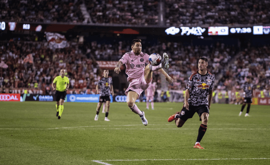 Lionel Messi against NYRB (John Perd / Territorio MLS)