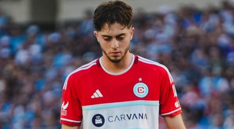 Imagem de capa: Chicago Fire / X