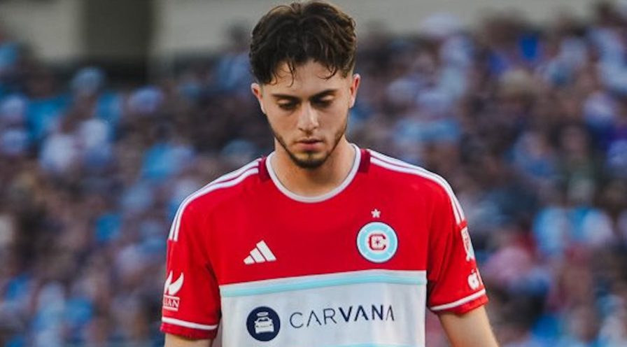 Imagem de capa: Chicago Fire / X